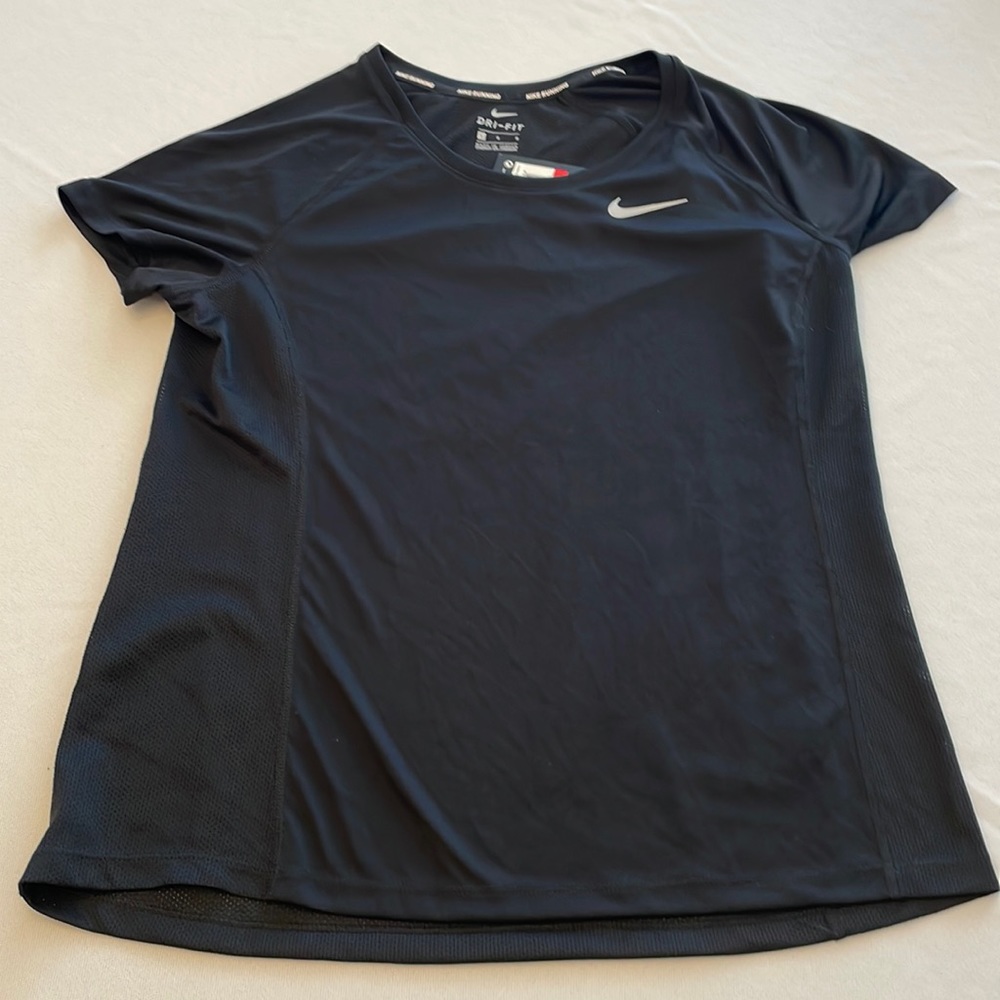 NWT Nike running women’s L